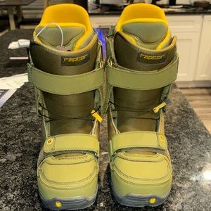 Burton snowboarding boots